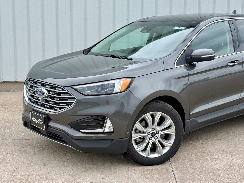 2020 Ford Edge Titanium