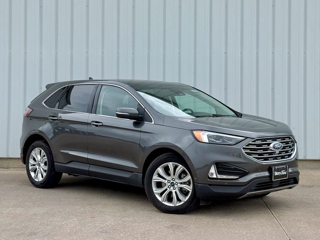 2020 Ford Edge Titanium