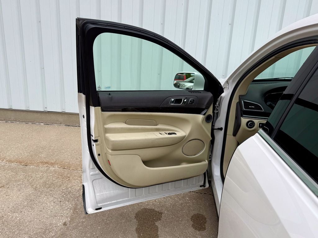 2016 Lincoln MKT EcoBoost