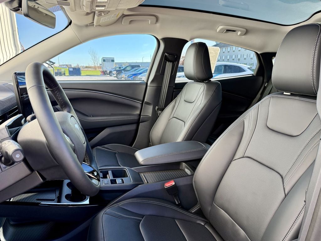 2025 Ford Mustang Mach-E Premium