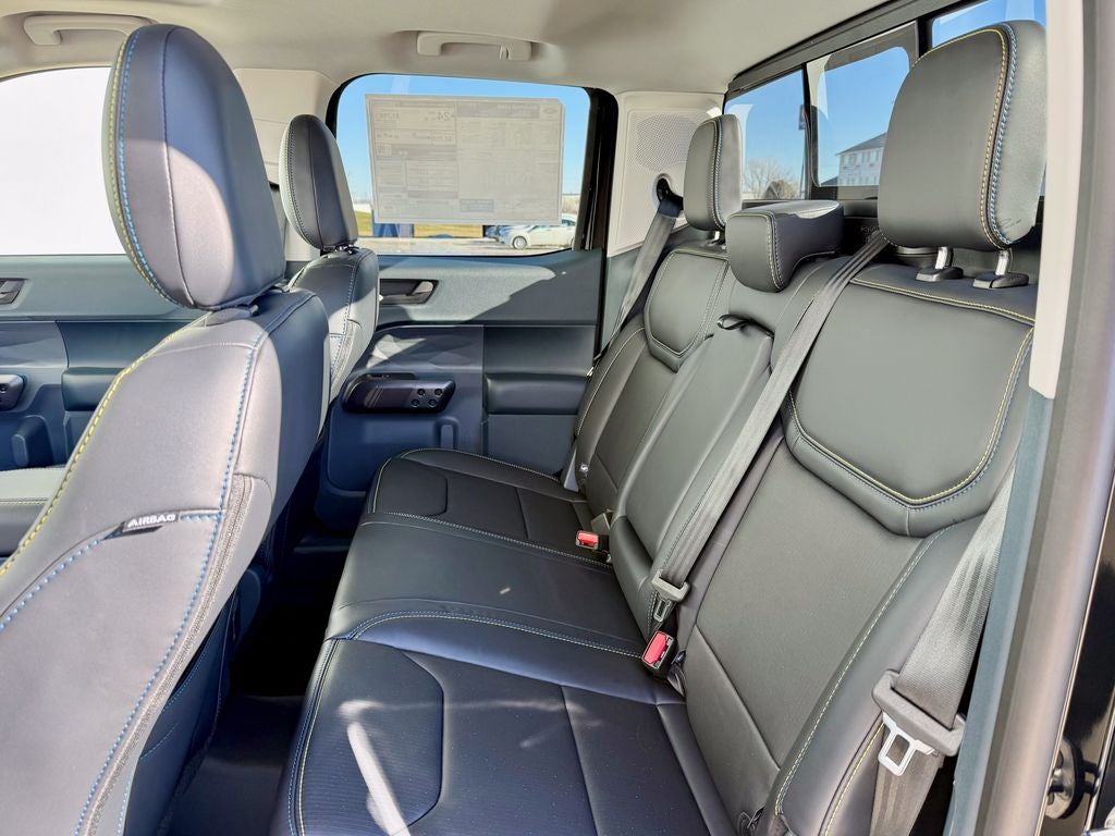 2026 Ford Maverick Lobo High