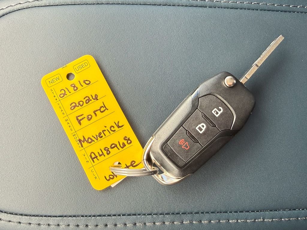 2026 Ford Maverick XL