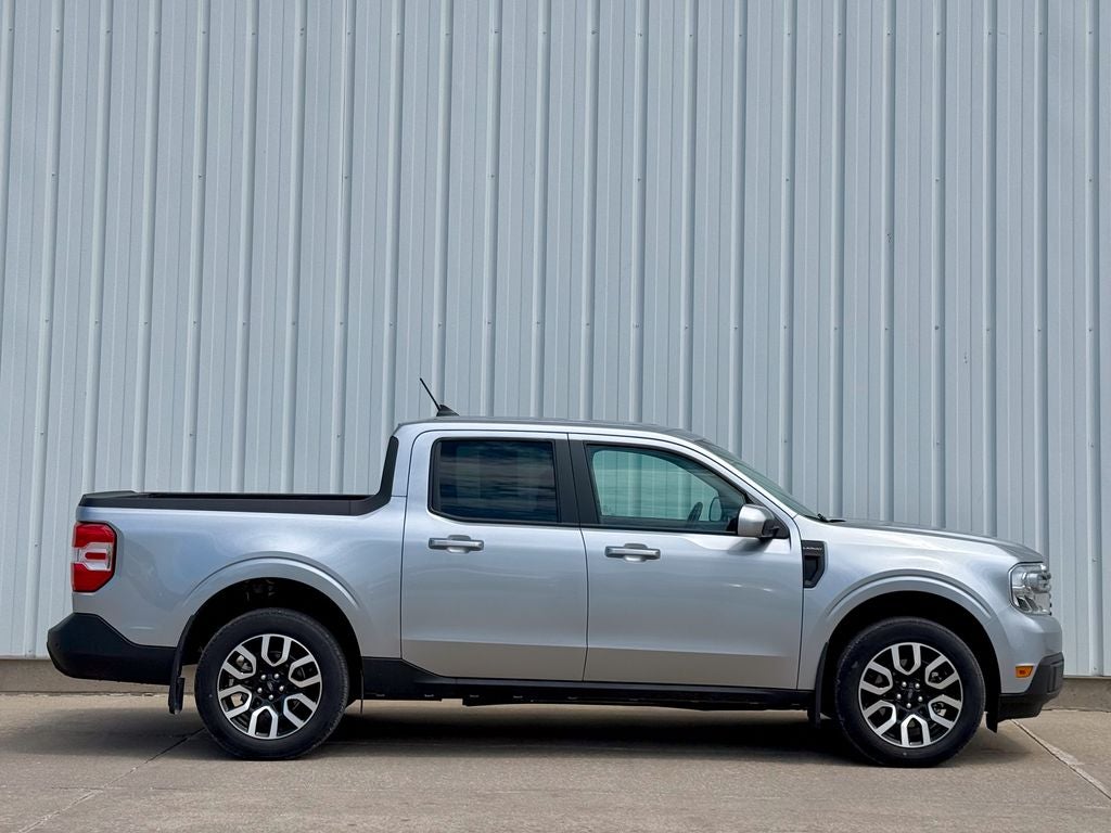 2022 Ford Maverick Lariat