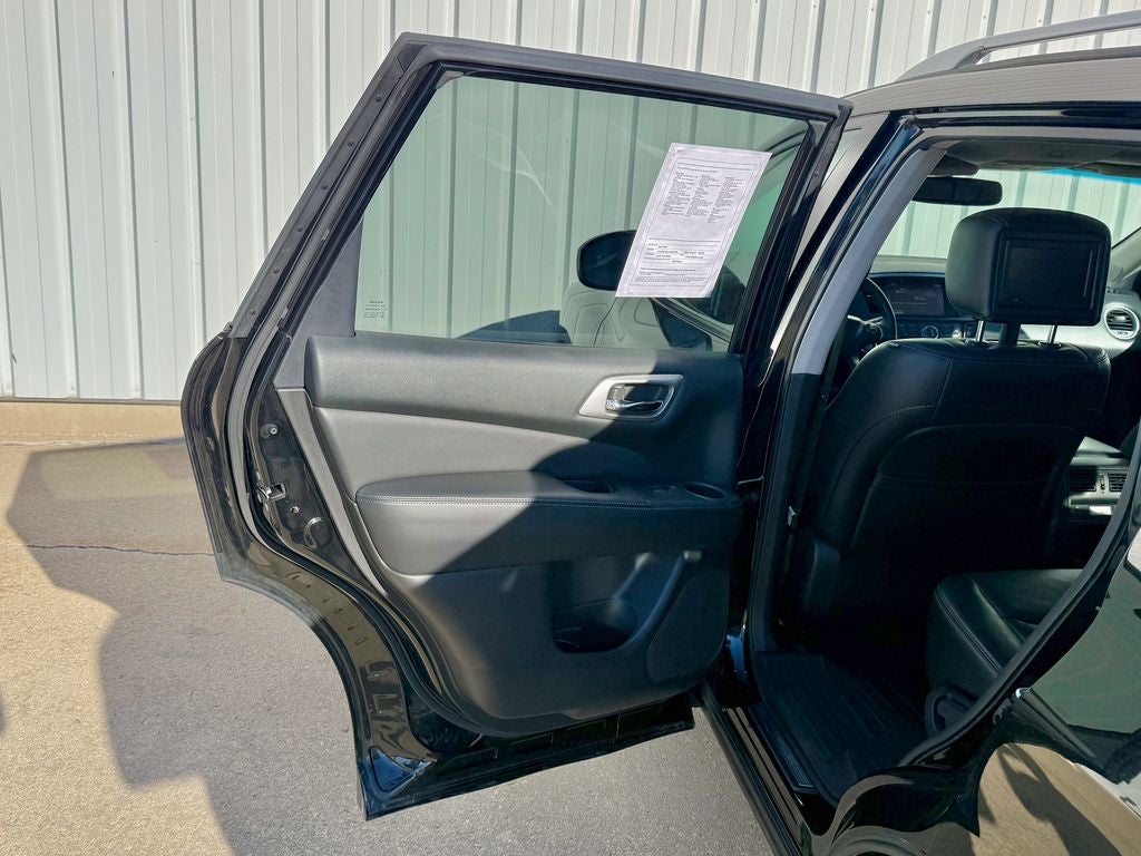 2014 Nissan Pathfinder Platinum