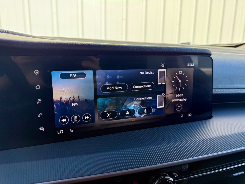 2025 Nissan Murano SV