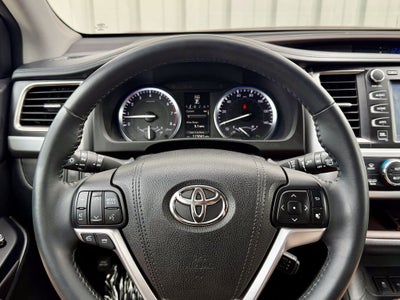 2016 Toyota Highlander Limited