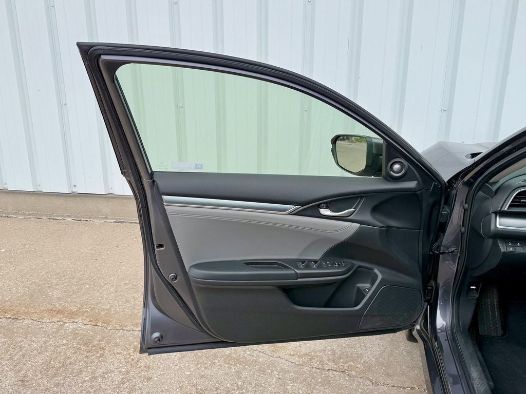 2018 Honda Civic Touring