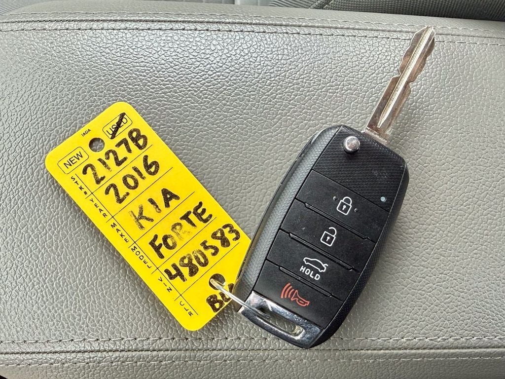 2016 Kia Forte EX